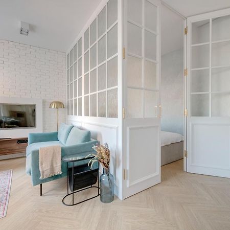 Апартаменти Studio In Main District In Gdansk Wrzeszcz Екстер'єр фото